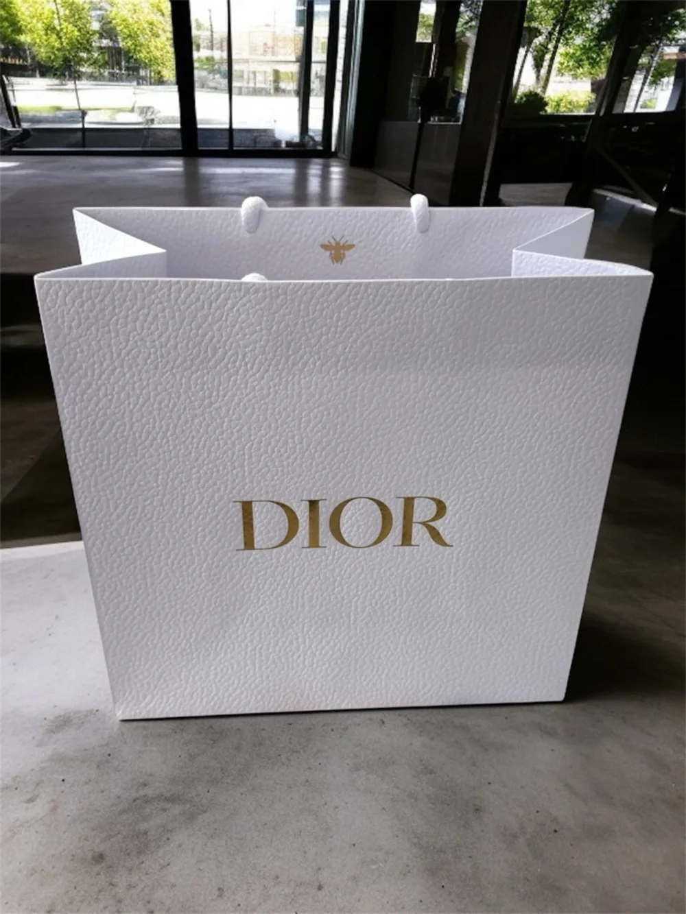 white dior